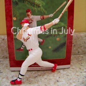Hallmark 2000 Mark McGwire MLB Baseball Cardinals Christmas Ornament